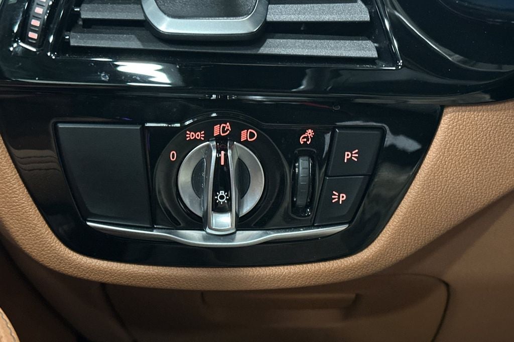 2023 BMW 5 Series 530i