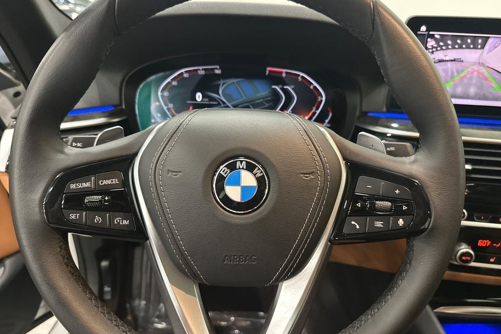 2023 BMW 5 Series 530i