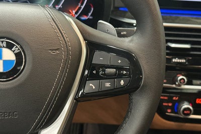 2023 BMW 5 Series 530i
