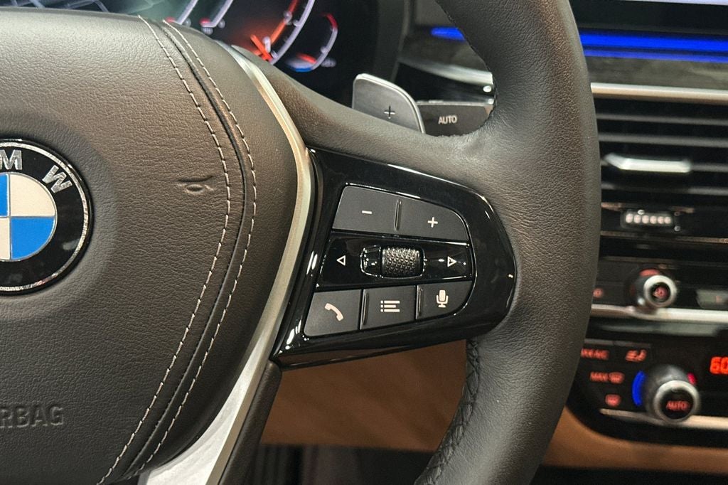 2023 BMW 5 Series 530i