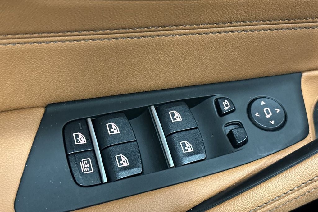 2023 BMW 5 Series 540i