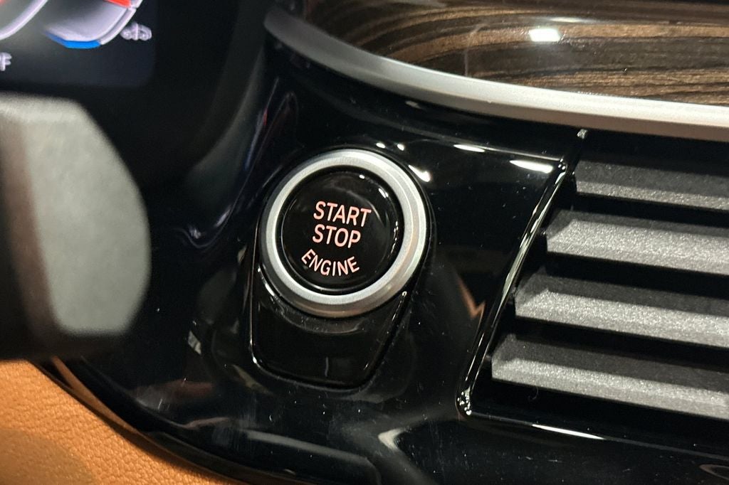 2023 BMW 5 Series 540i
