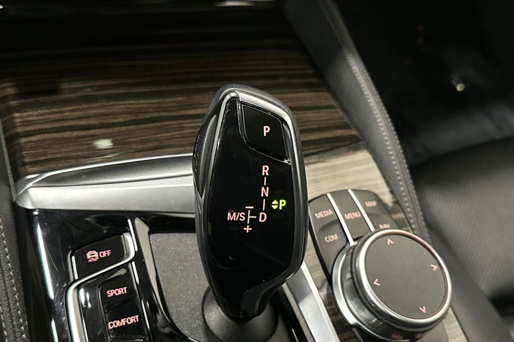 2023 BMW 5 Series 540i