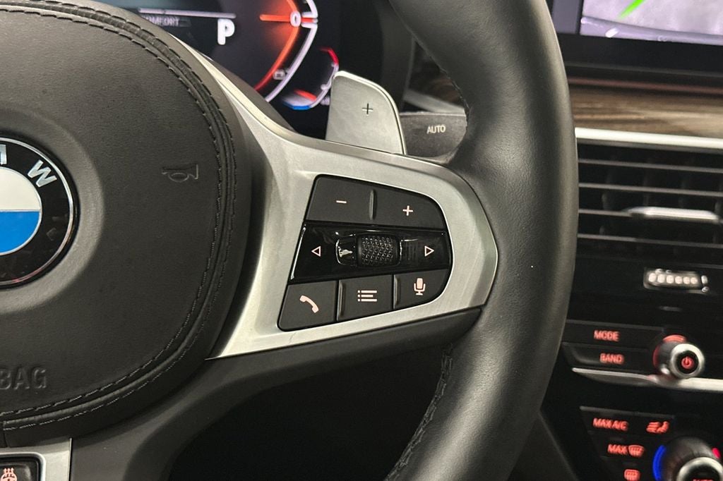 2023 BMW 5 Series 540i