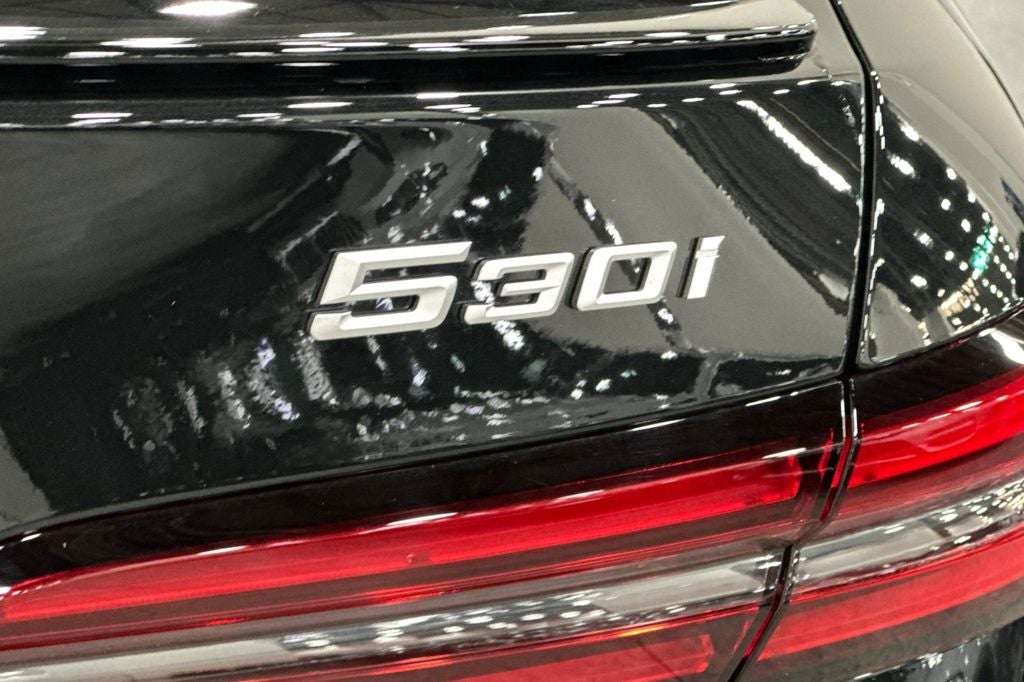 2026 BMW 5 Series 530i xDrive