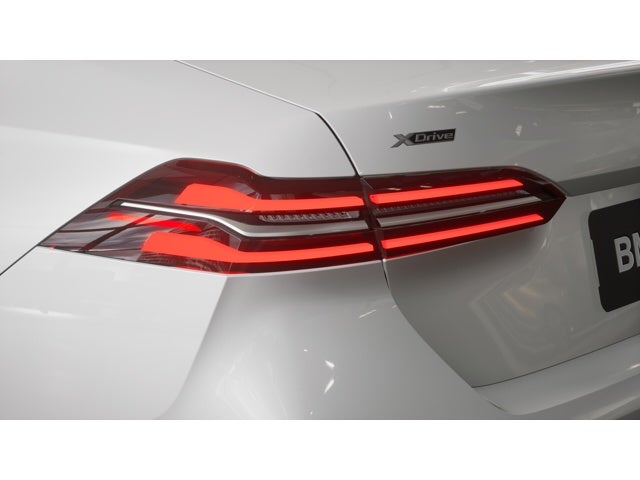 2027 BMW 5 Series 530i xDrive