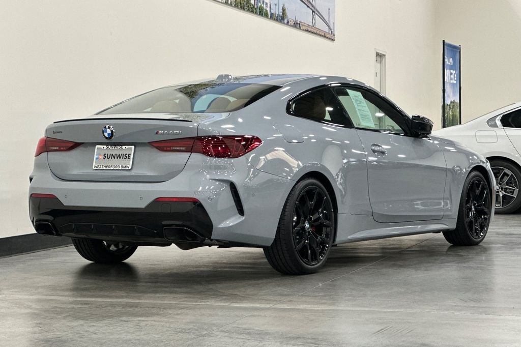 2025 BMW 4 Series M440i