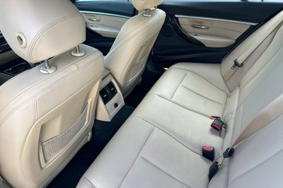 2017 BMW 3 Series 330i