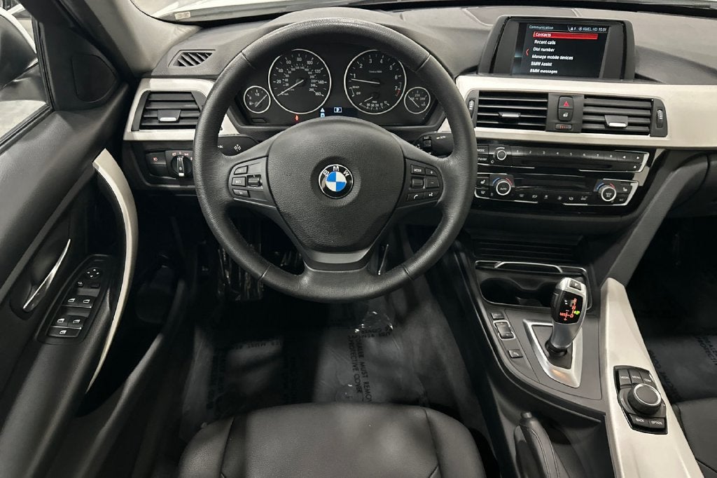 2018 BMW 3 Series 320i