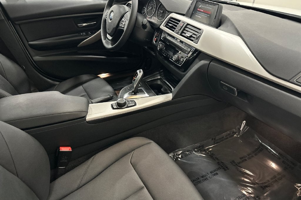 2018 BMW 3 Series 320i