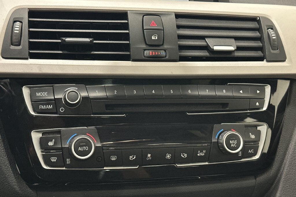 2018 BMW 3 Series 320i