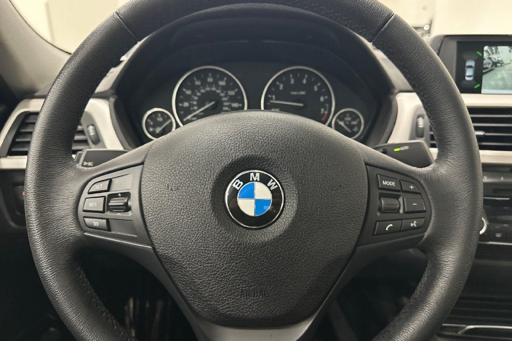 2018 BMW 3 Series 320i