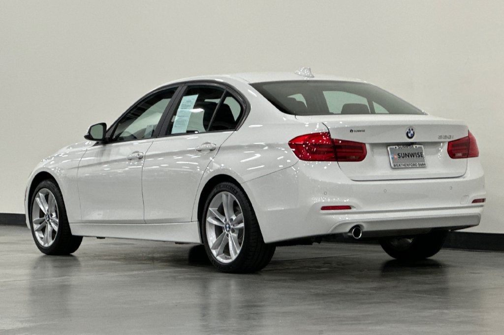 2018 BMW 3 Series 320i