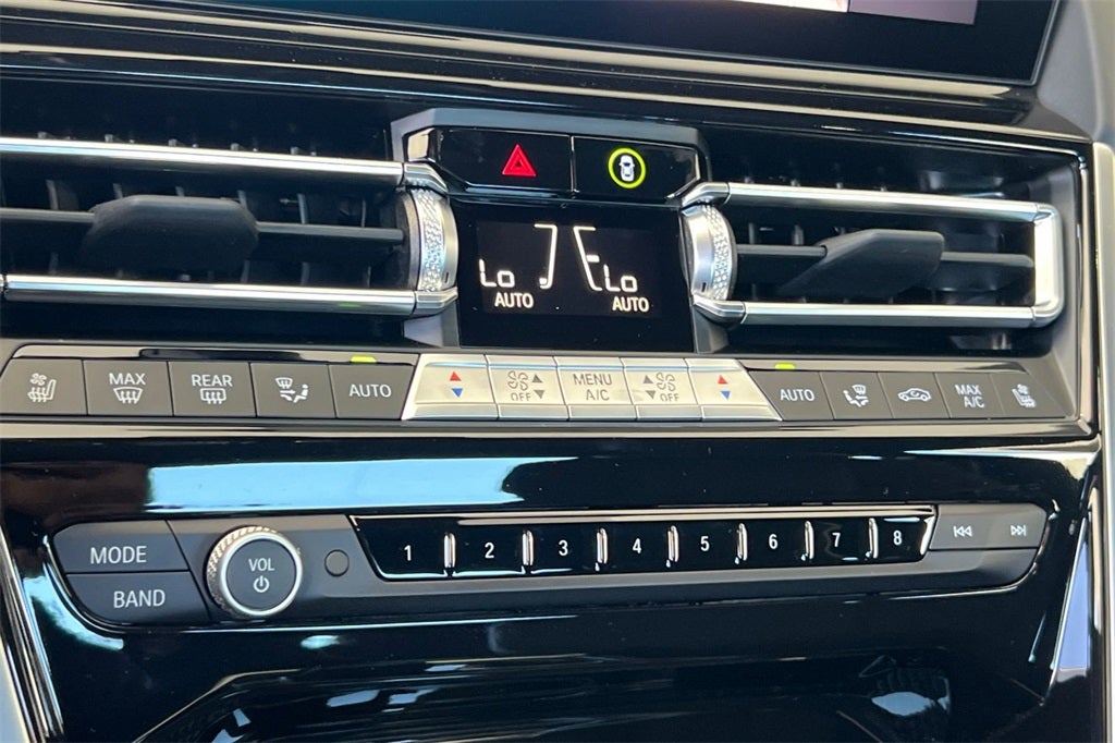 2026 BMW 8 Series M850i xDrive