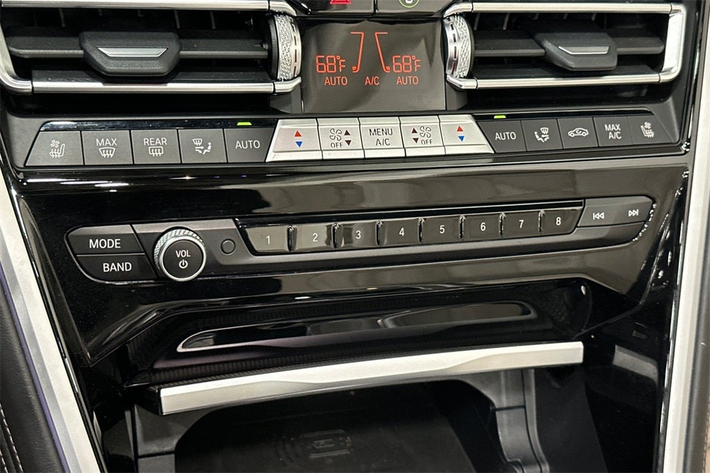 2023 BMW 8 Series 840i