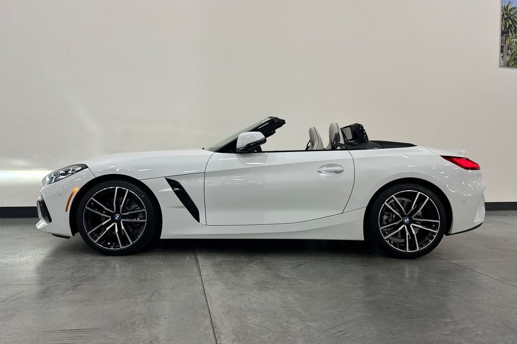 2025 BMW Z4 sDrive30i