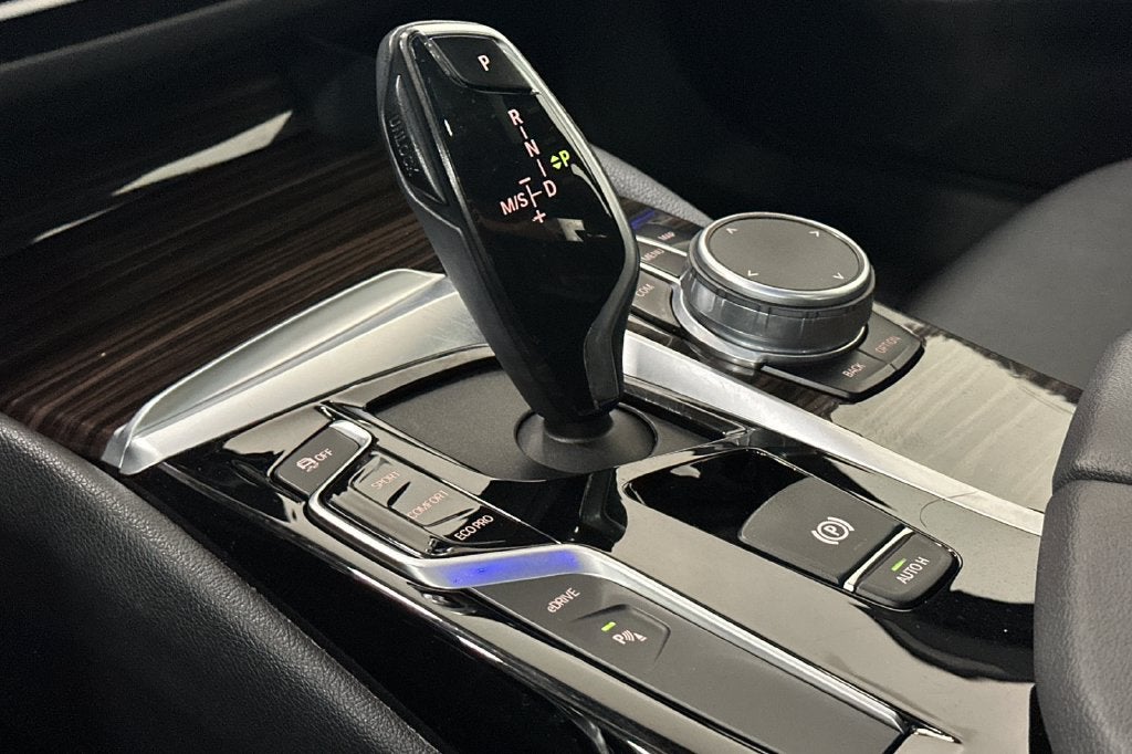 2019 BMW 5 Series 530e iPerformance