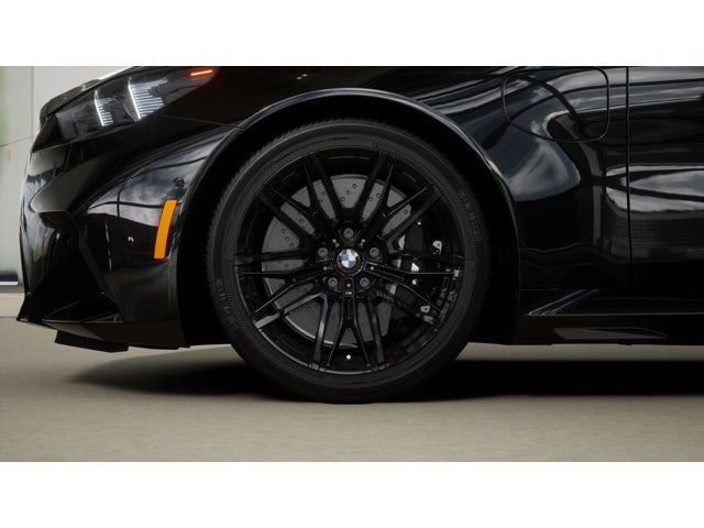 2027 BMW M5 Base
