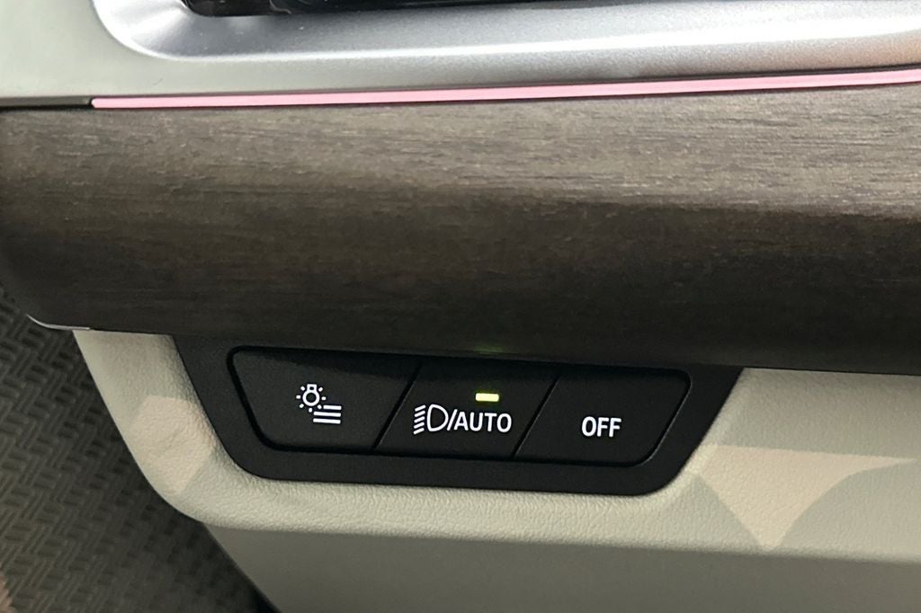 2027 BMW X1 xDrive28i