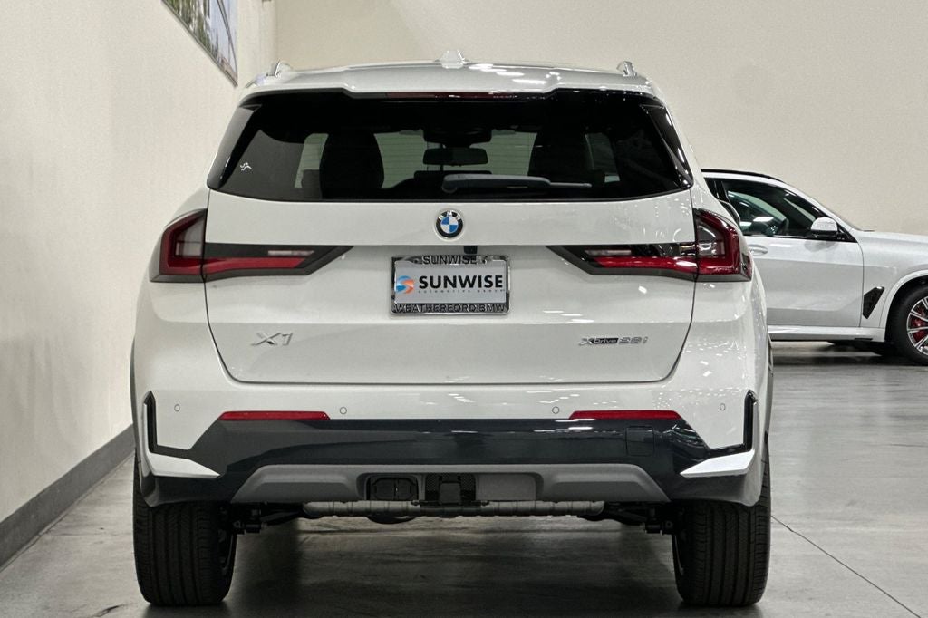 2027 BMW X1 xDrive28i
