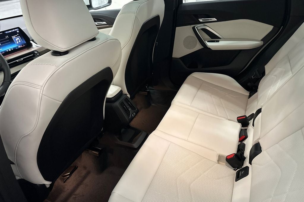 2027 BMW X1 xDrive28i