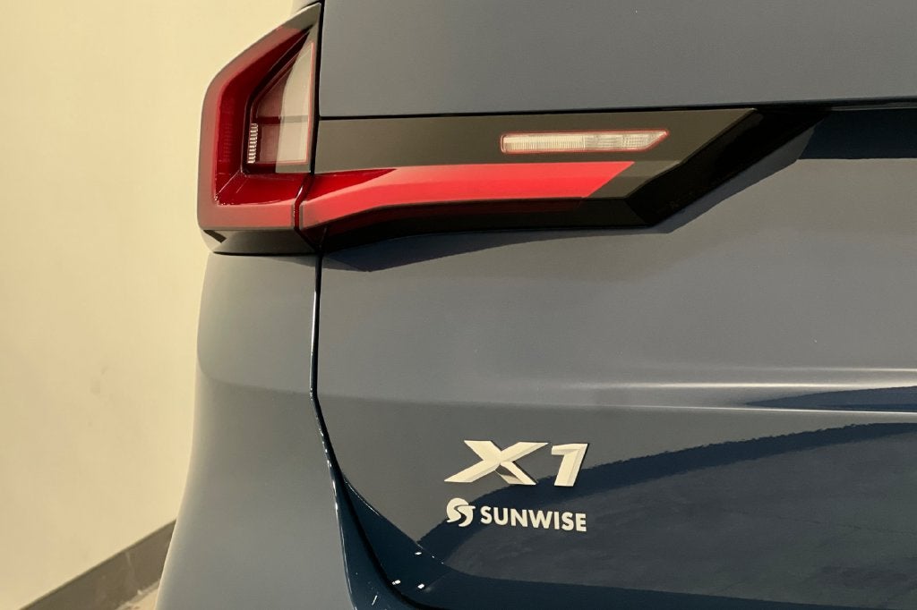 2027 BMW X1 xDrive28i