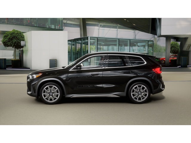 2027 BMW X1 Base