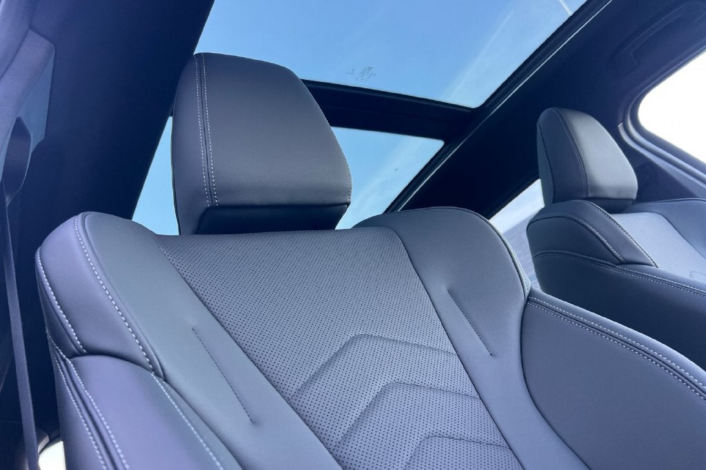 2027 BMW X1 xDrive28i