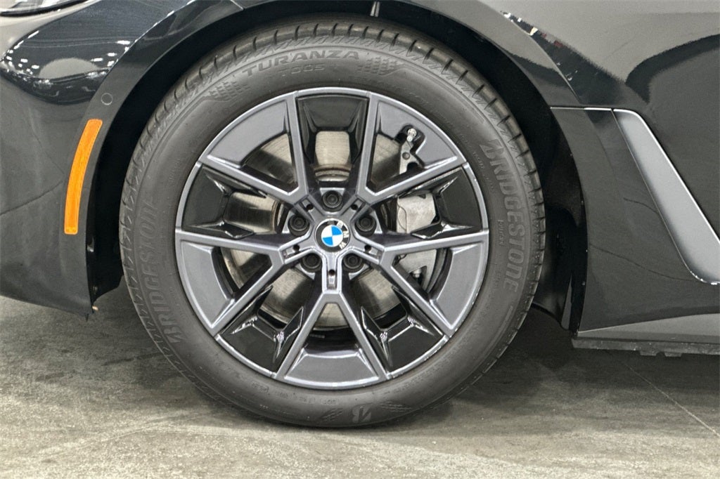 2025 BMW i4 eDrive40