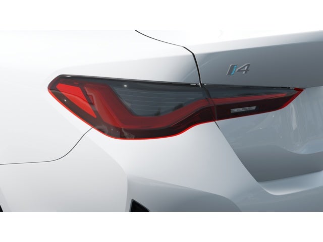 2025 BMW i4 eDrive40