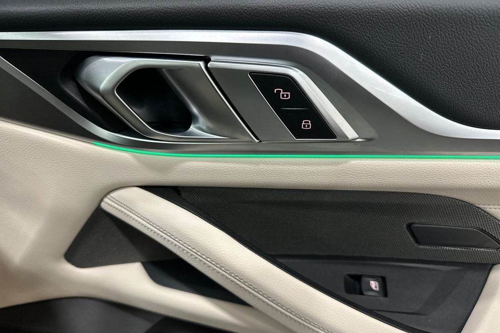 2025 BMW i4 eDrive40