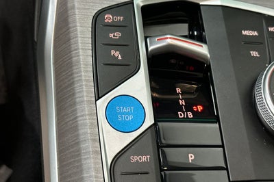2025 BMW i4 eDrive40