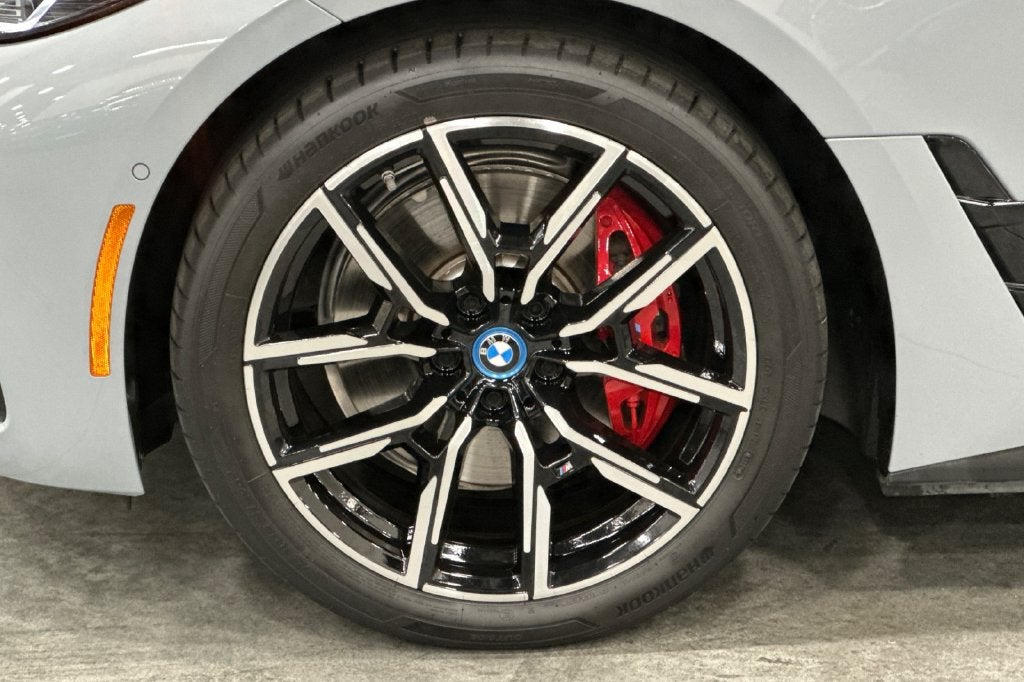2024 BMW i4 M50