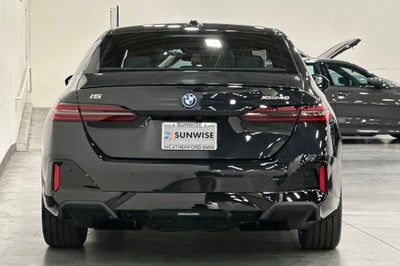 2026 BMW i5 xDrive40