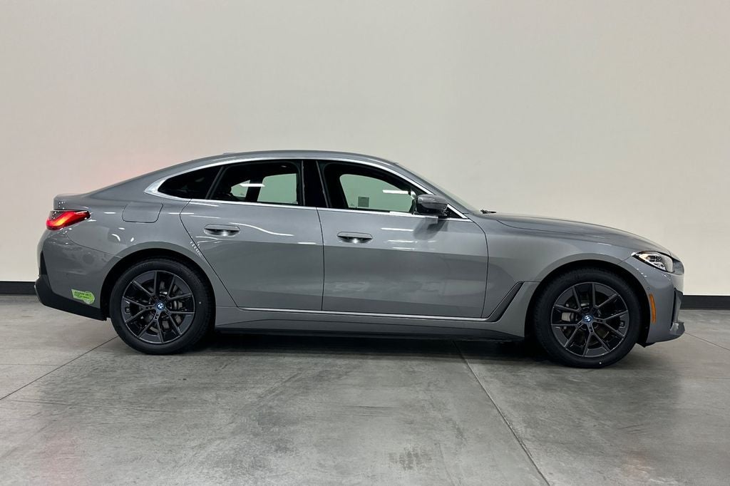2023 BMW i4 eDrive35