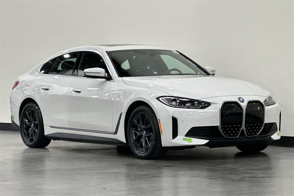 2023 BMW i4 eDrive35