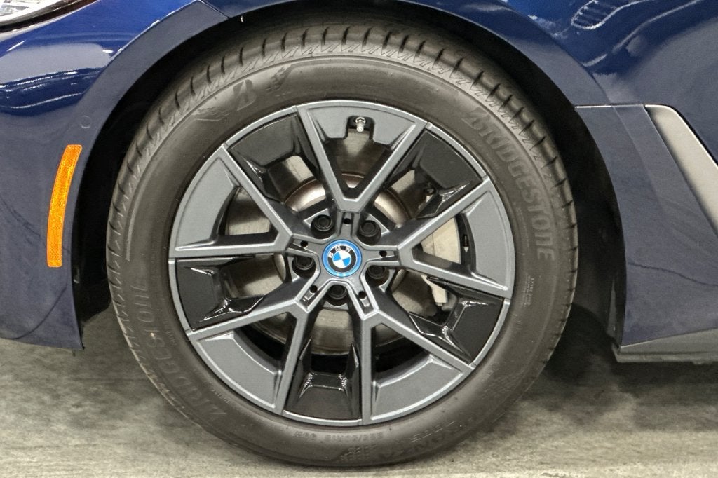 2024 BMW i4 eDrive35