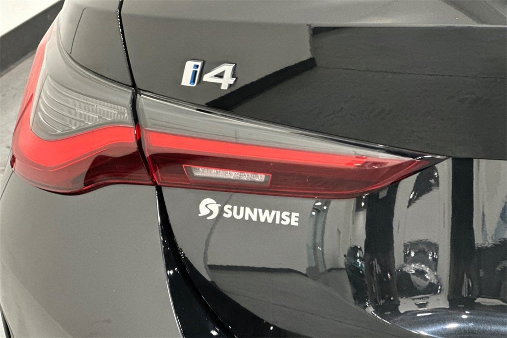 2023 BMW i4 eDrive35