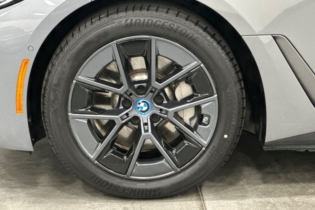 2023 BMW i4 eDrive35