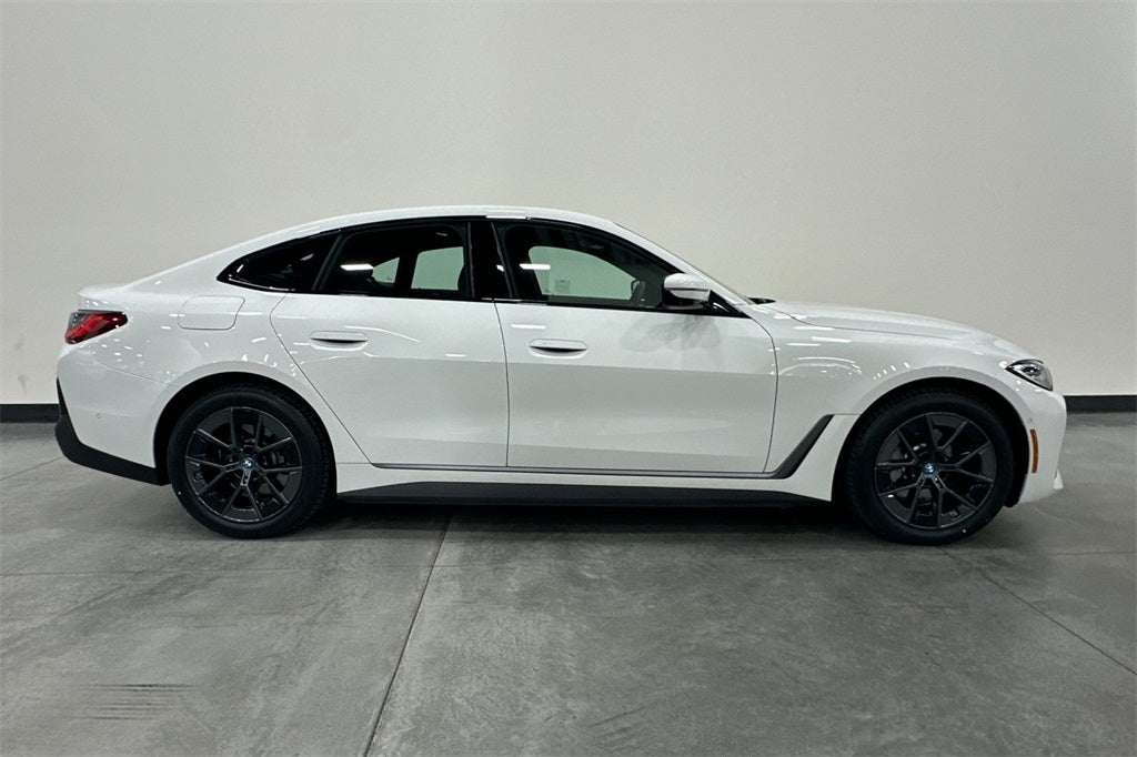 2023 BMW i4 eDrive35