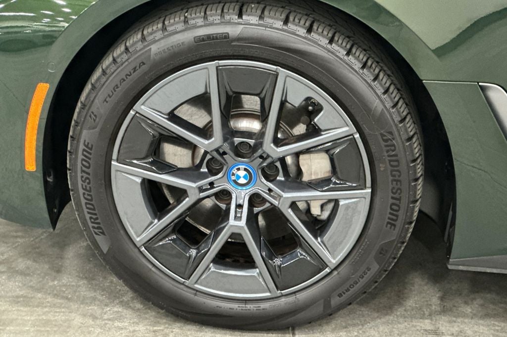 2023 BMW i4 eDrive35