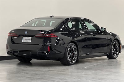 2025 BMW i5 M60