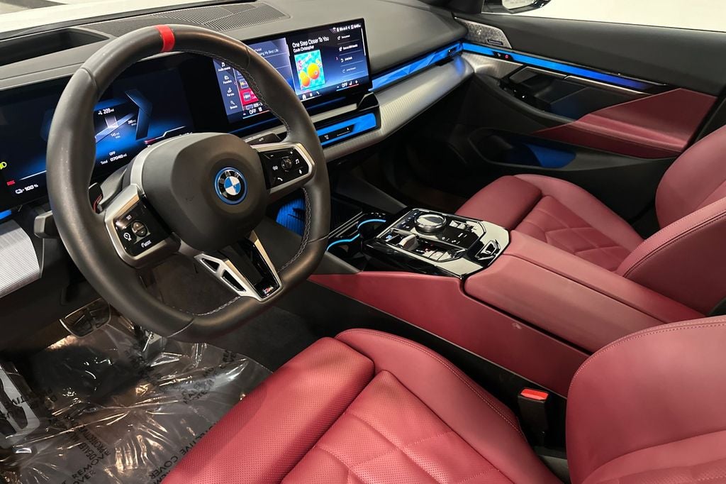 2025 BMW i5 M60