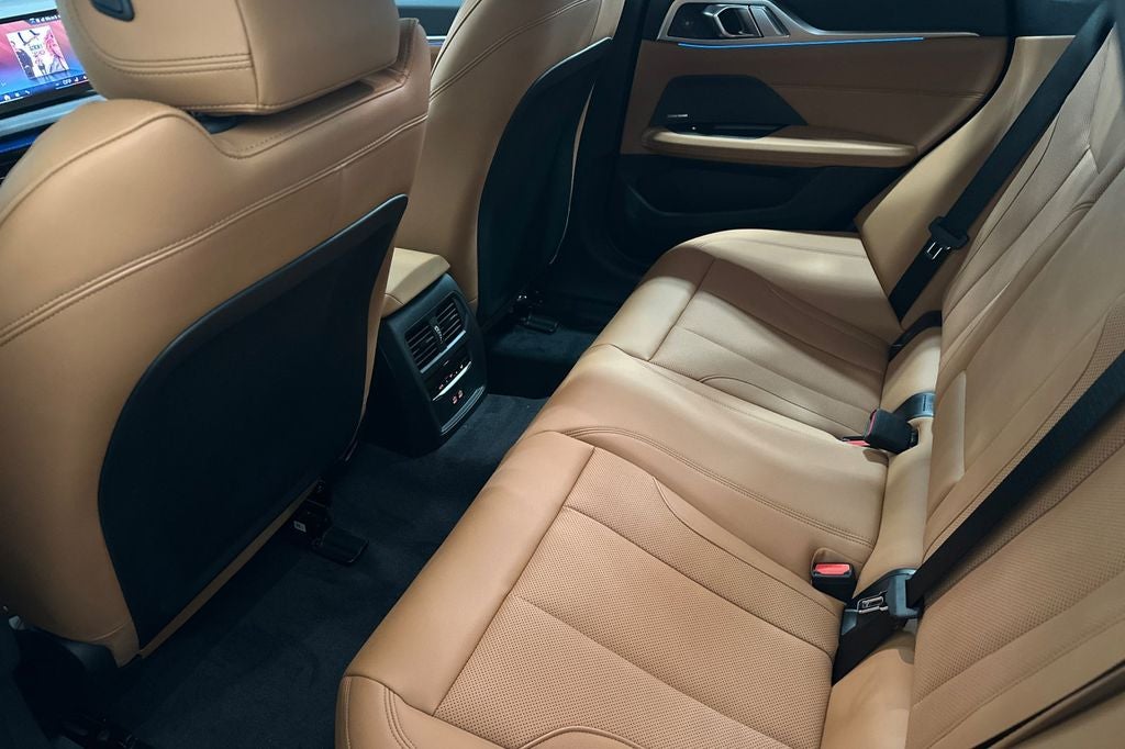 2026 BMW i4 xDrive40