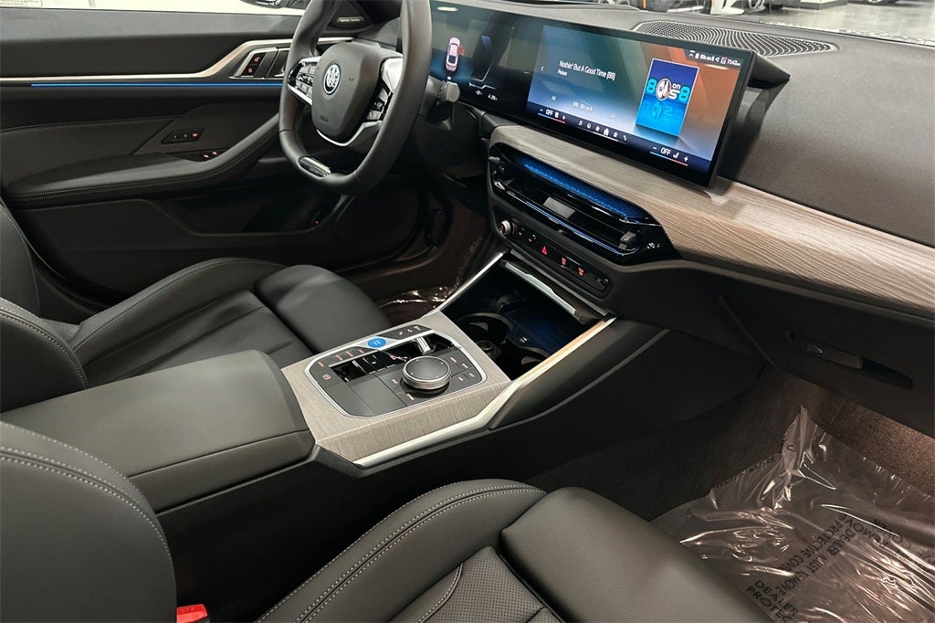 2025 BMW i4 xDrive40