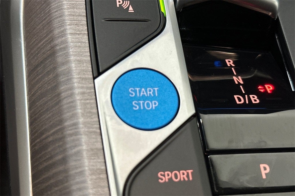 2025 BMW i4 xDrive40