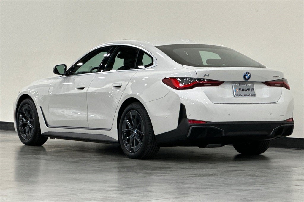 2025 BMW i4 xDrive40