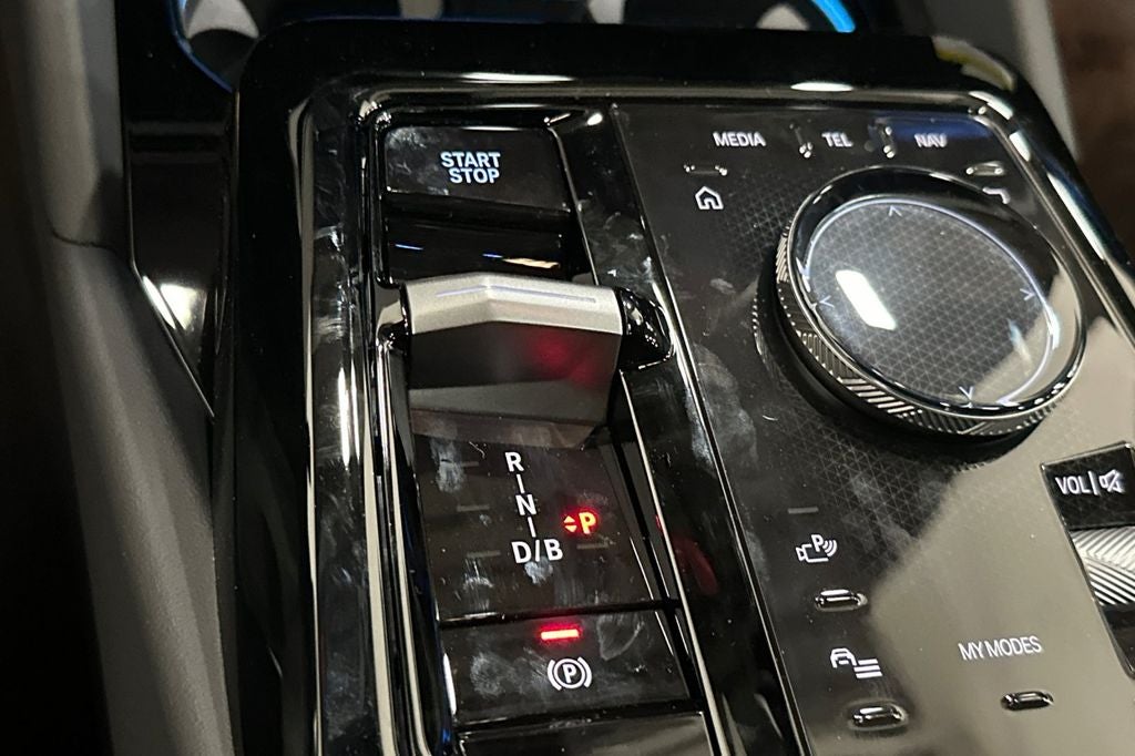 2026 BMW i5 M60