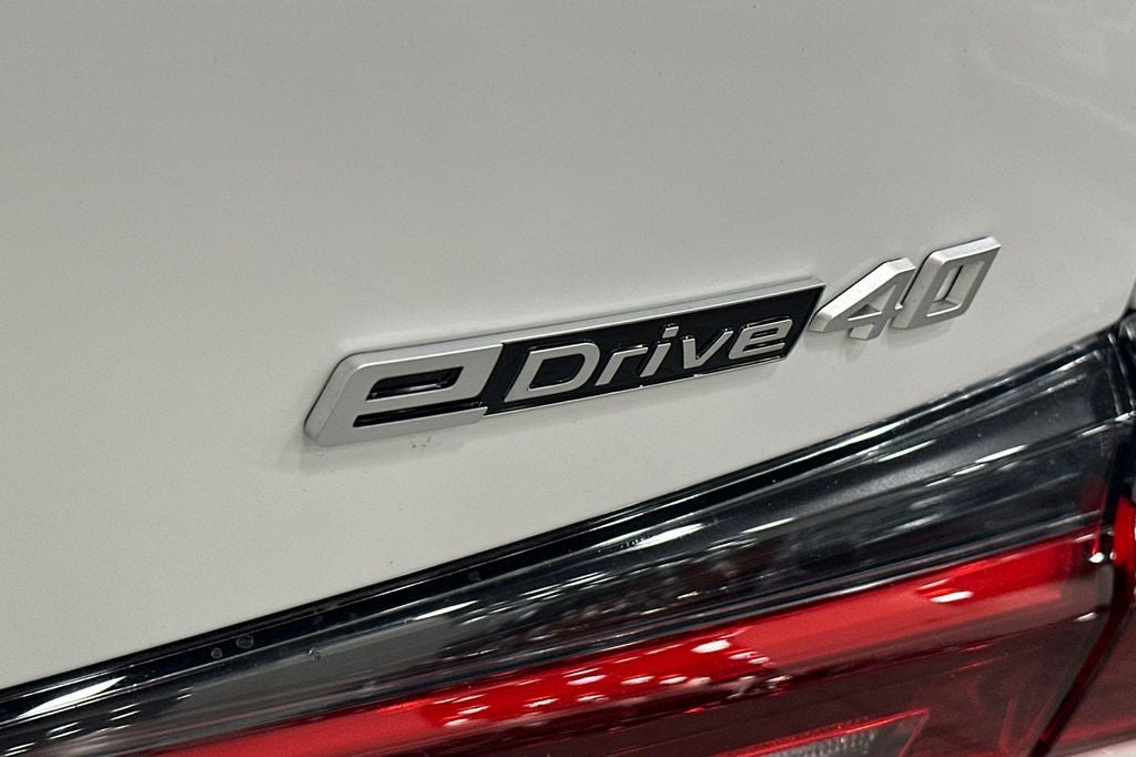 2026 BMW i4 eDrive40