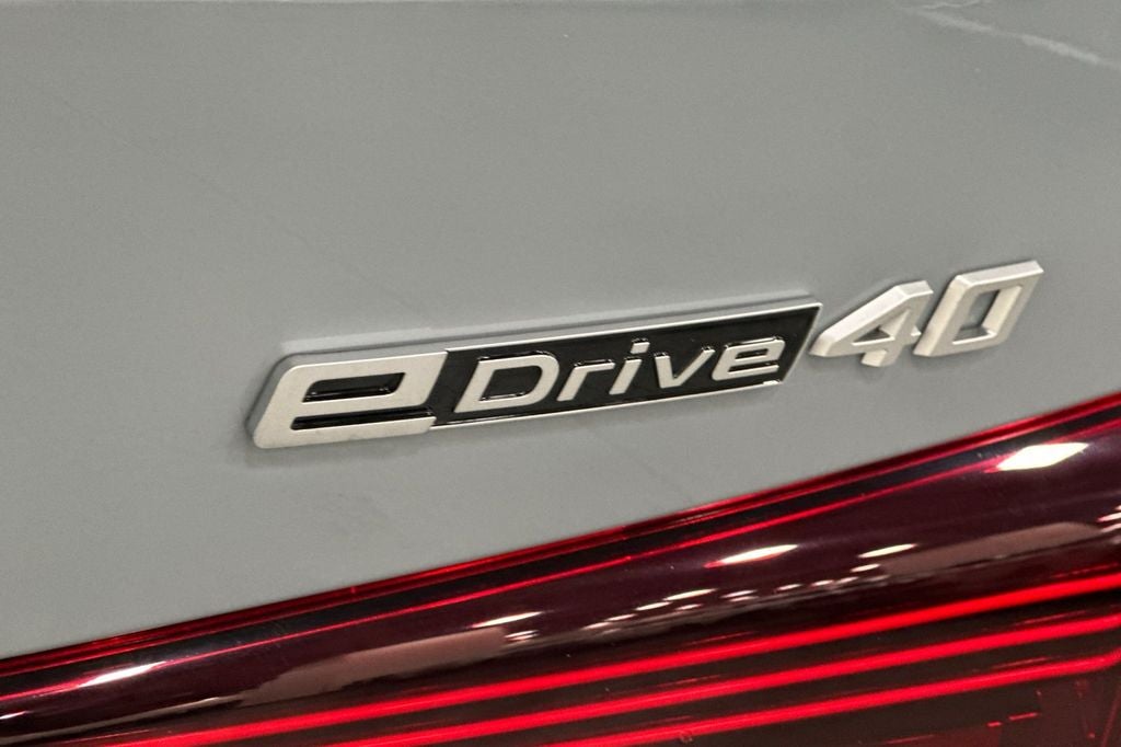 2026 BMW i4 eDrive40
